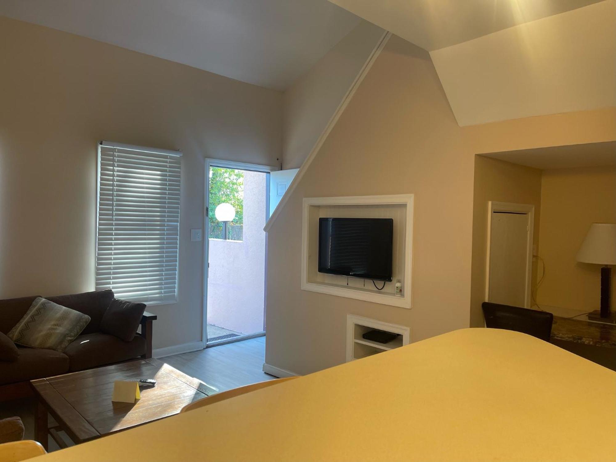 Executive Suites Winchester Exterior photo